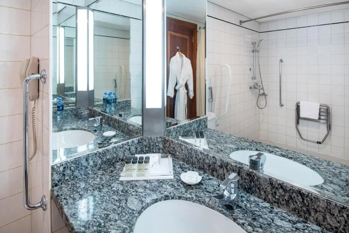 Sheraton Jumeirah Beach Resort - 3
