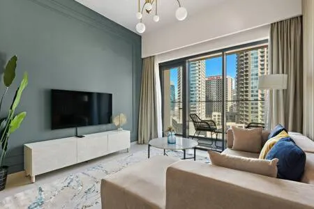Silkhaus Burj Royale 1BDR with balcony in Downtown