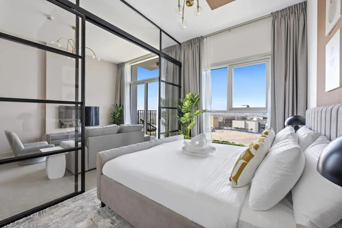 Silkhaus Collective 2BDR in Dubai Hills with Pool & Gym - 2