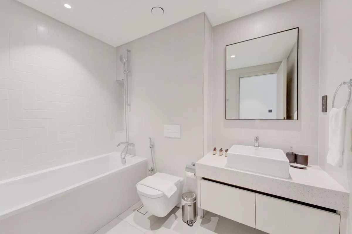 Silkhaus Exquisite Sea View 1BDR At Marina Vista - 3
