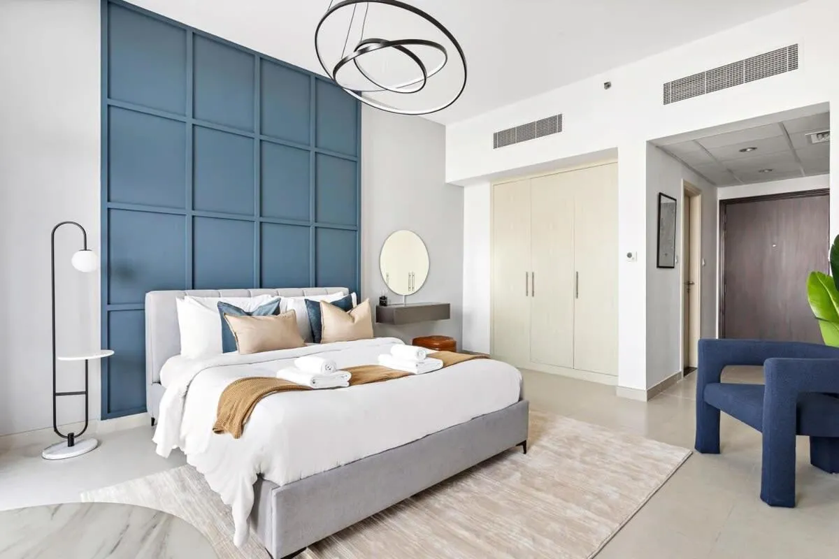 Silkhaus Luxury Studio Near Dubai Sport City - 2