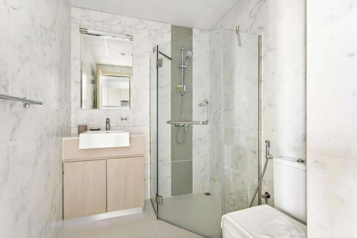 Silkhaus Luxury Studio Near Dubai Sport City - 3