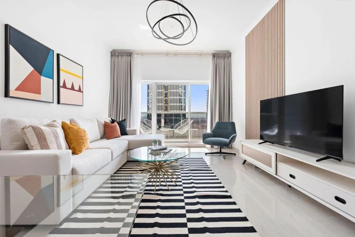 Silkhaus Vibrant Modern 1BDR Business Bay