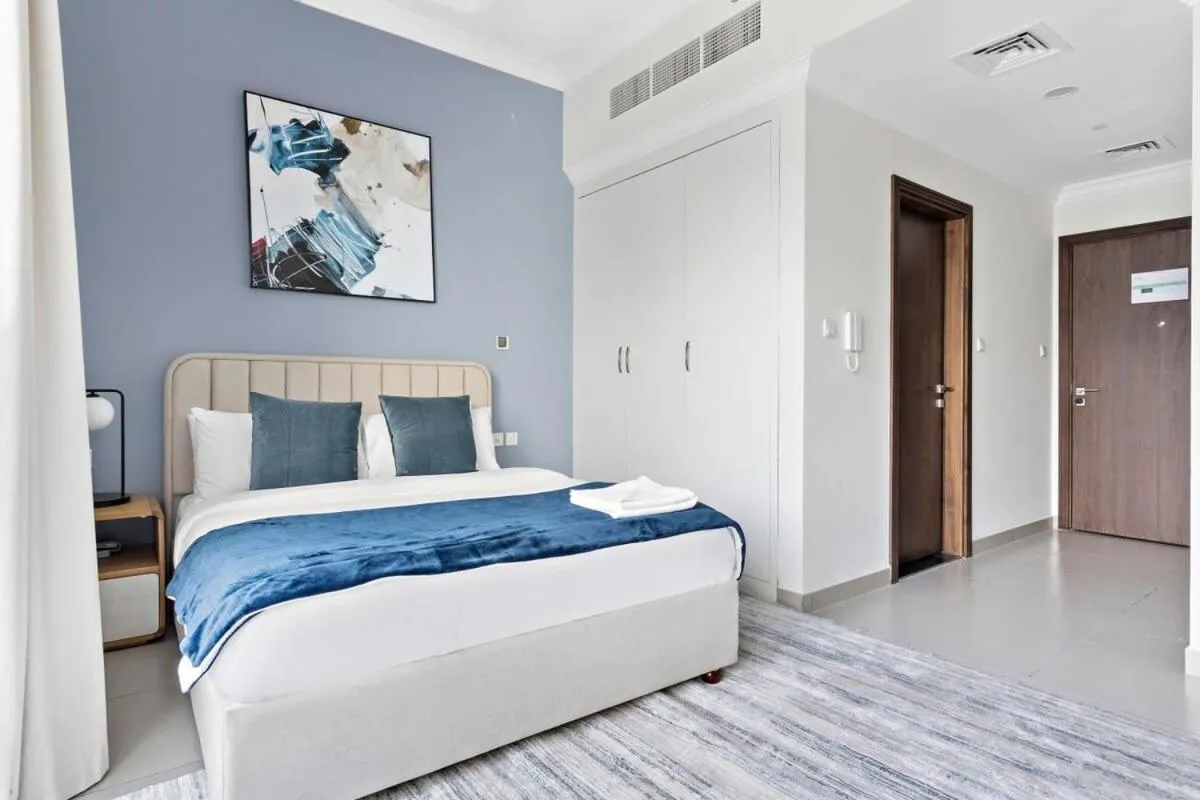 Silkhaus luxurious studio in Art Gardens with gym access - 2