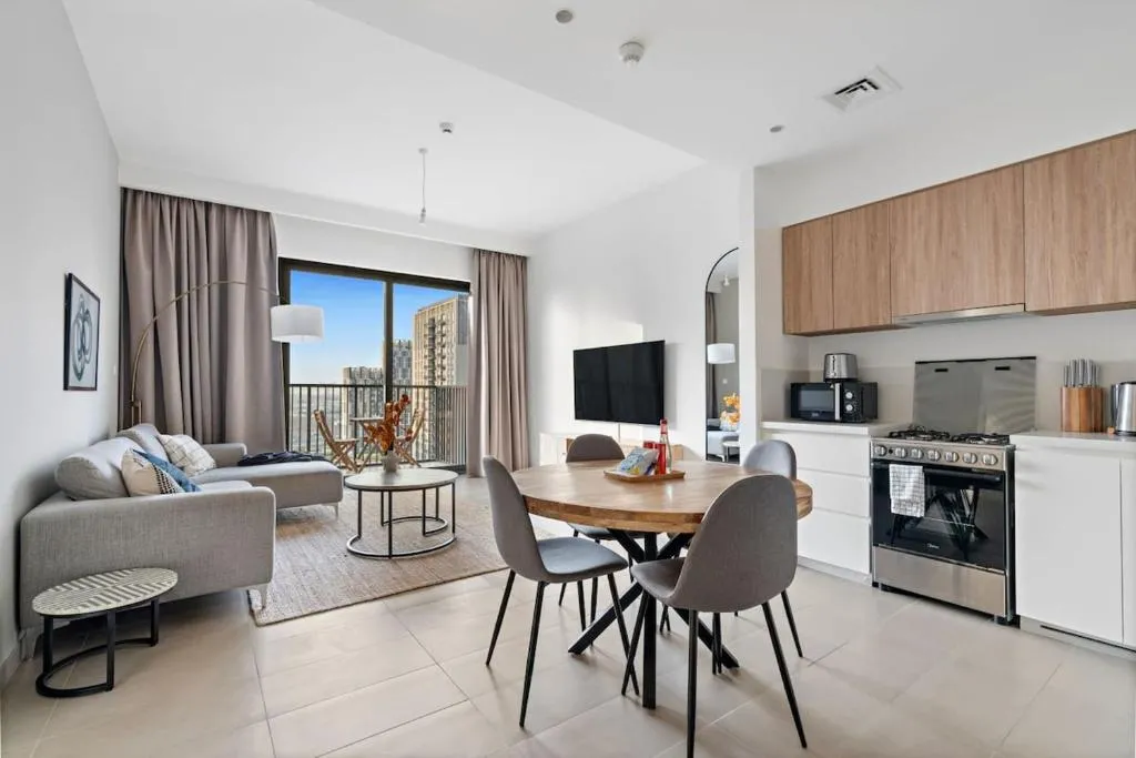 Silkhaus new 1BDR in Executive Residence 2