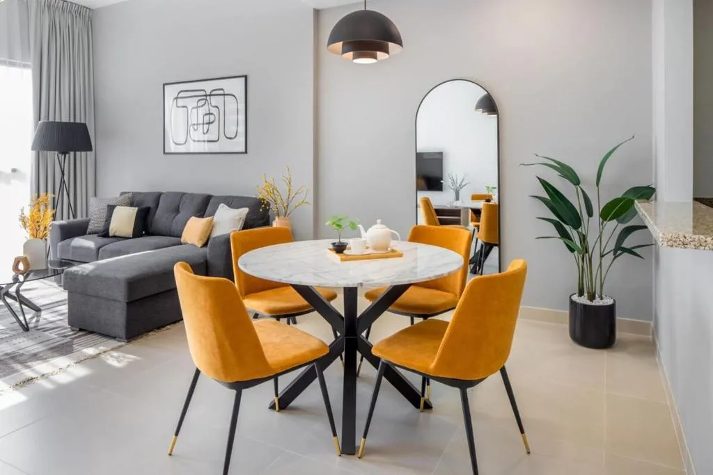 Silkhaus new and modern 1BDR in Downtown heart in new tower - 2