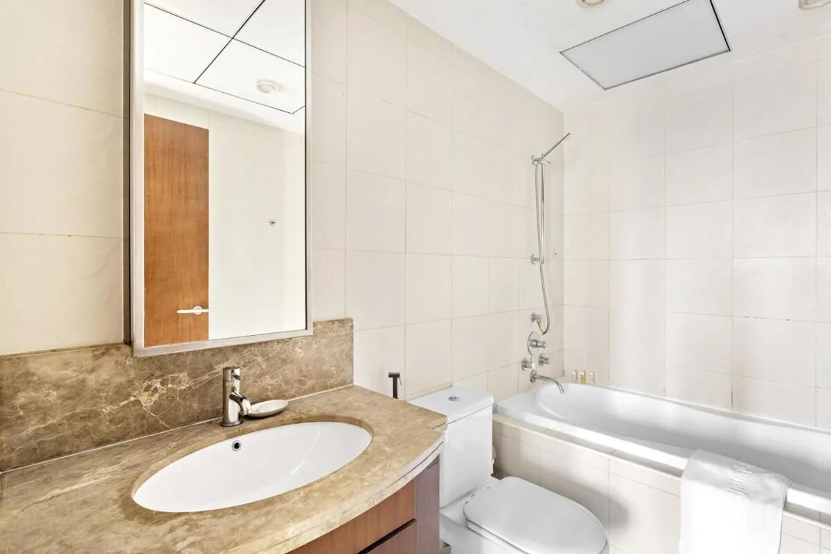 Silkhaus spacious 1BDR in Downtown at Standpoint - 3
