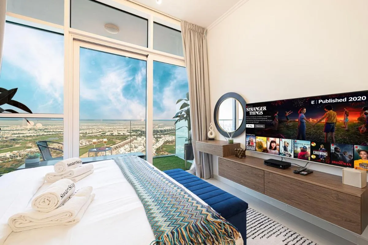 SmartStay at Carson Tower – Panoramic City Views – Modern Luxury Apartments - 3