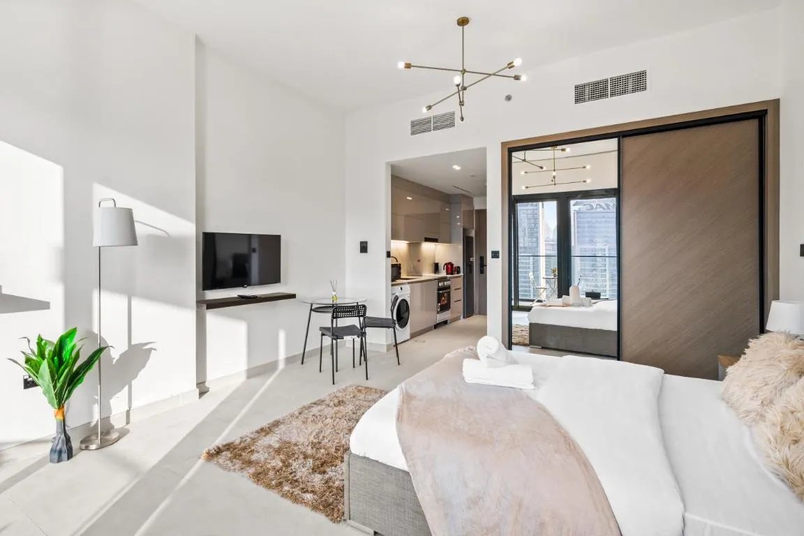Spacious Studio For Family
