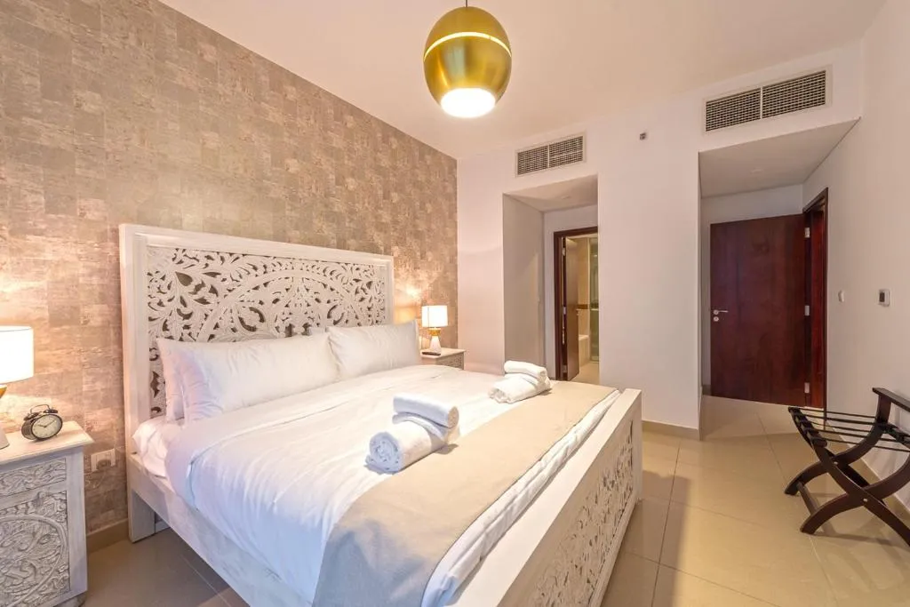 Spectacular Burj Khalifa & Fountain View 2 Bedroom Apartment, 29 Boulevard Tower - 2