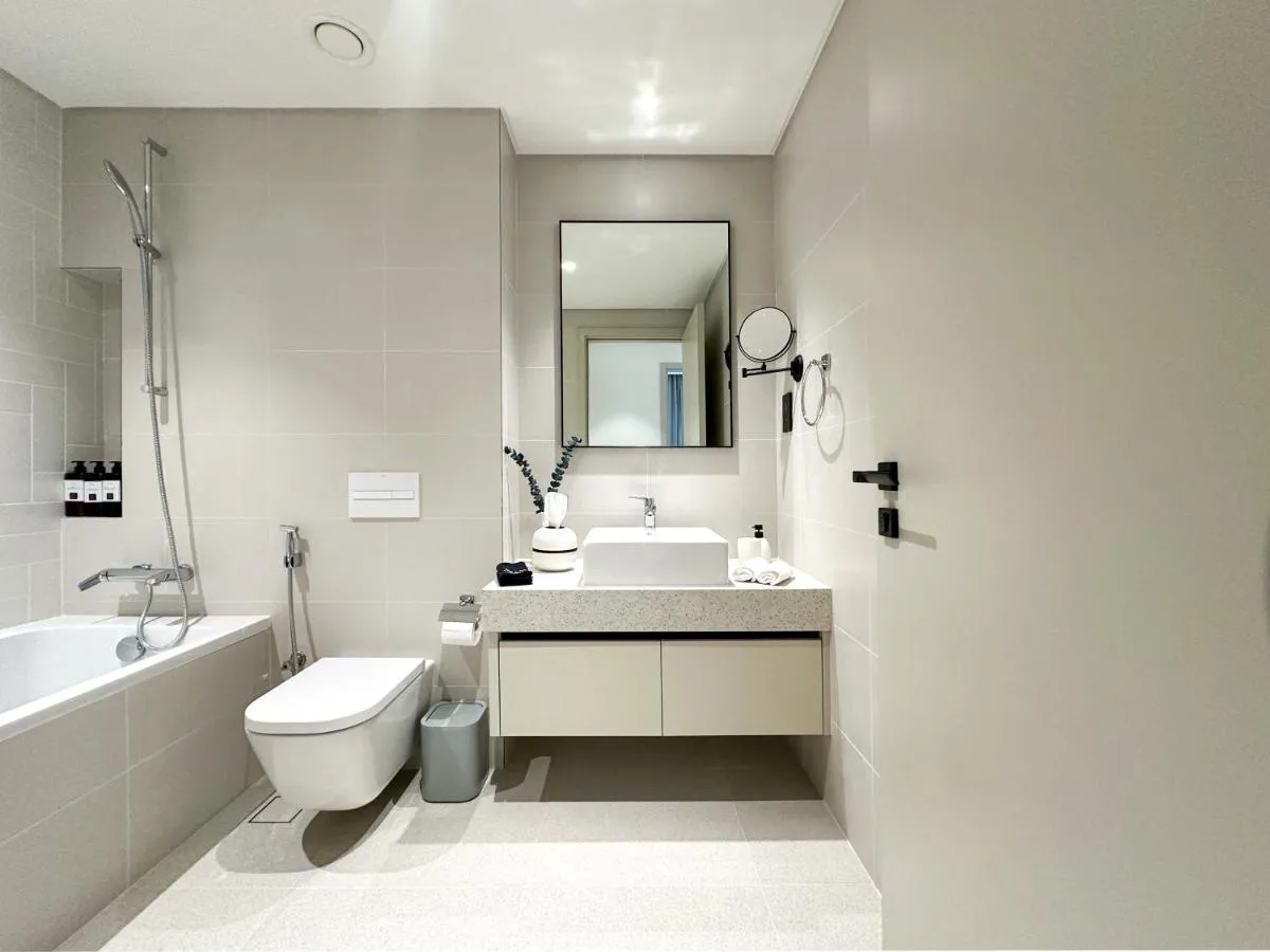Stay in Beach front – Dubai Marina – 1BR – KeyRock Living - 2
