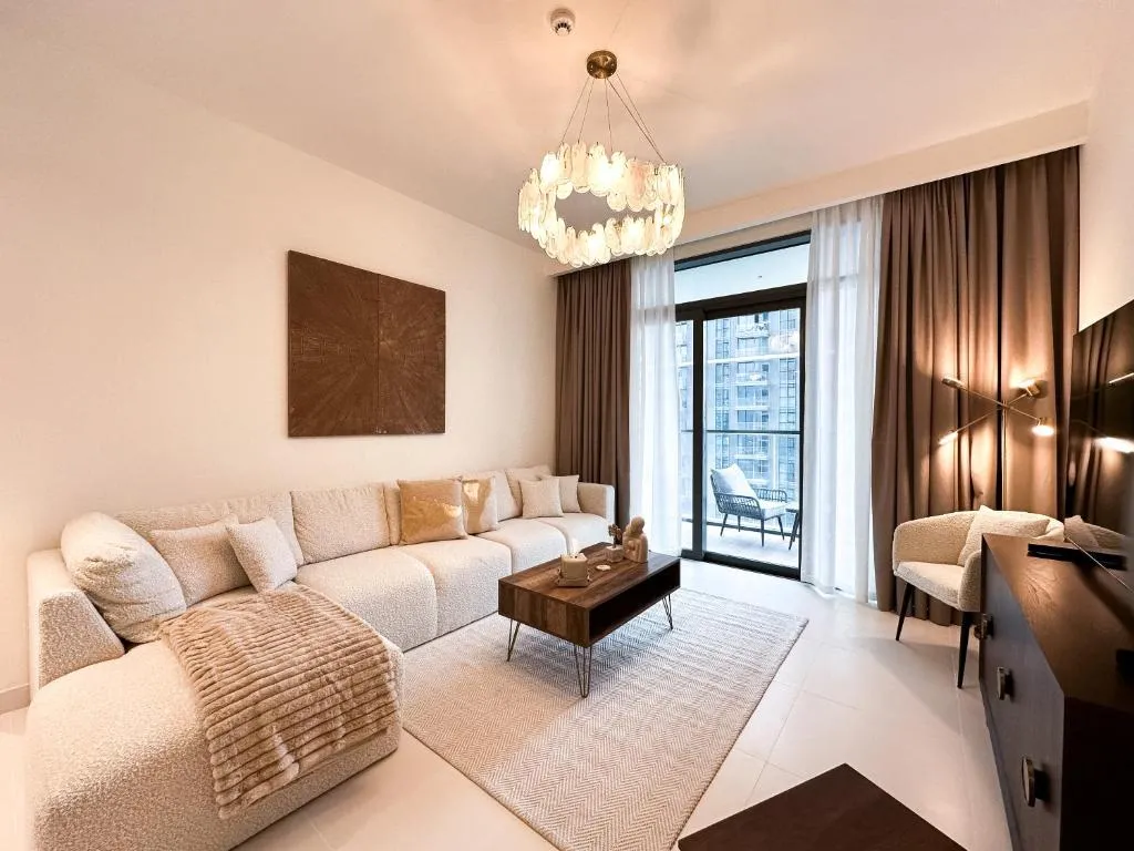 Stay in Beach front – Dubai Marina – 1BR – KeyRock Living