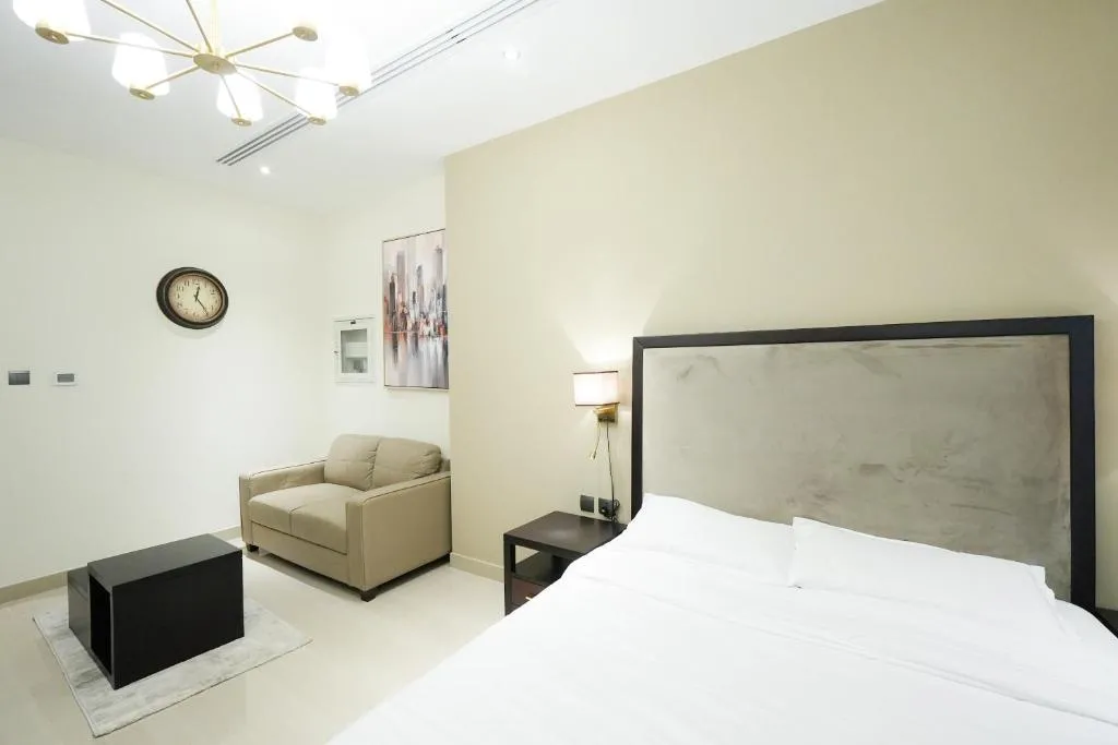 Studio at Elite Downtown Residence 1 Dubai with Burj Khalifa View By ANW Vacation Homes - 2