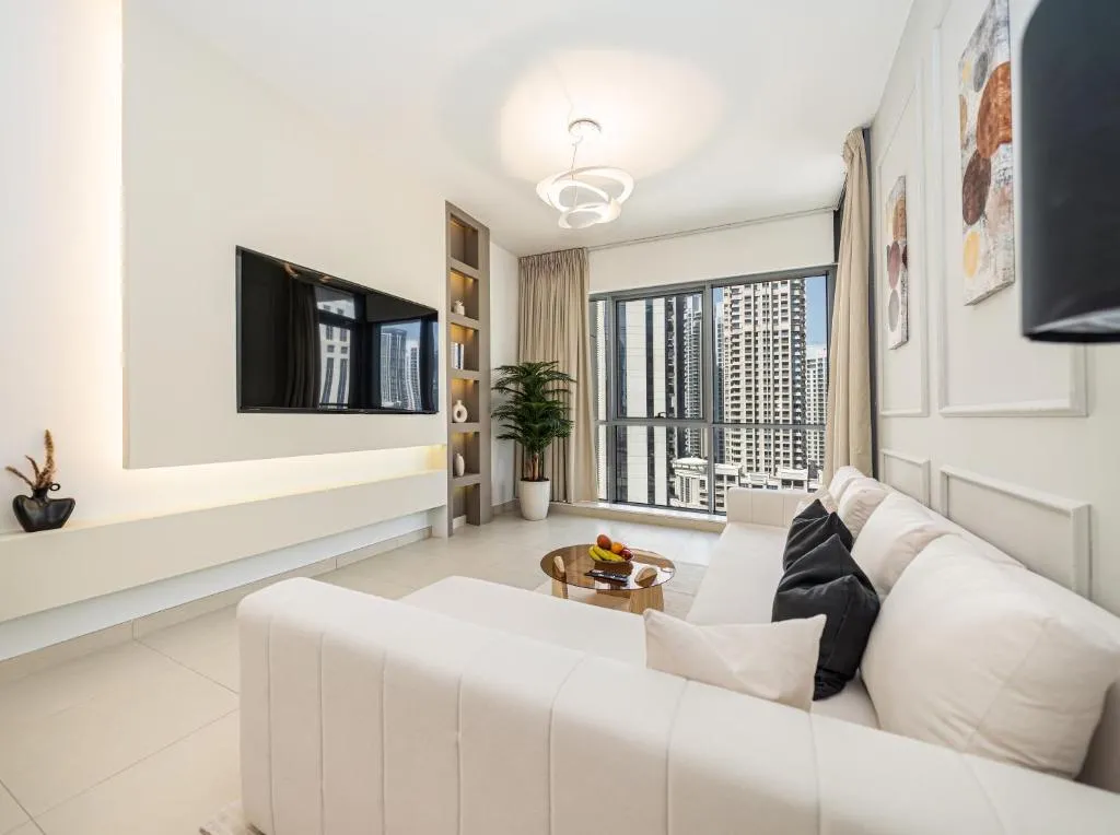 Stunning & Spacious Central 2bed 2bath Burj View