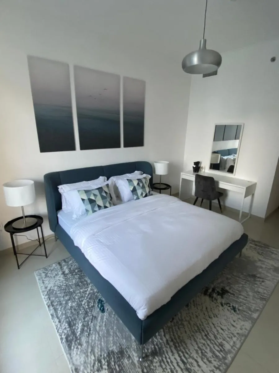 Stylish 2 bdr in Dubai Marina & hotels beach access available - 3
