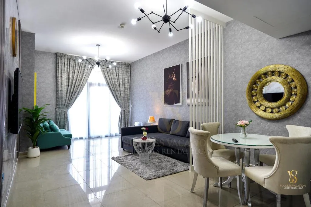 Success luxury apartment – 5 min away jbr beach – Free housekeeping provided everyday- 24-7 staff available for services - 3