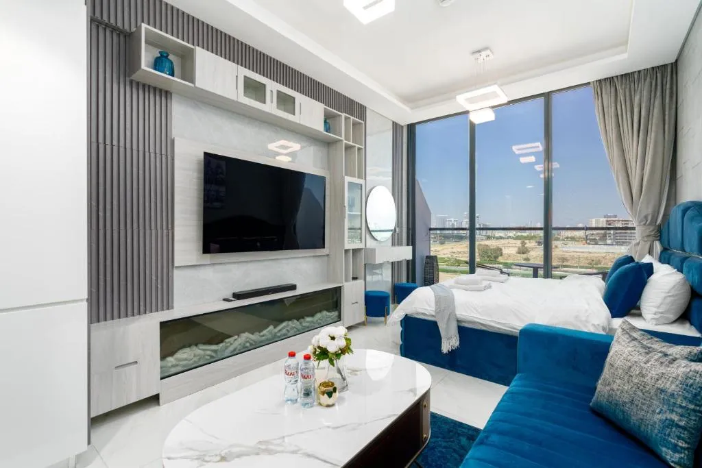 TAMM HOMES-SAMANA GOLF AVENUE