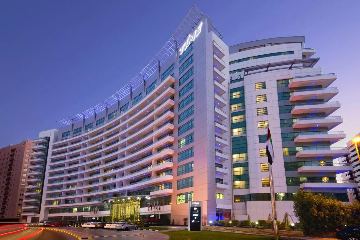 TIME Oak Hotel & Suites