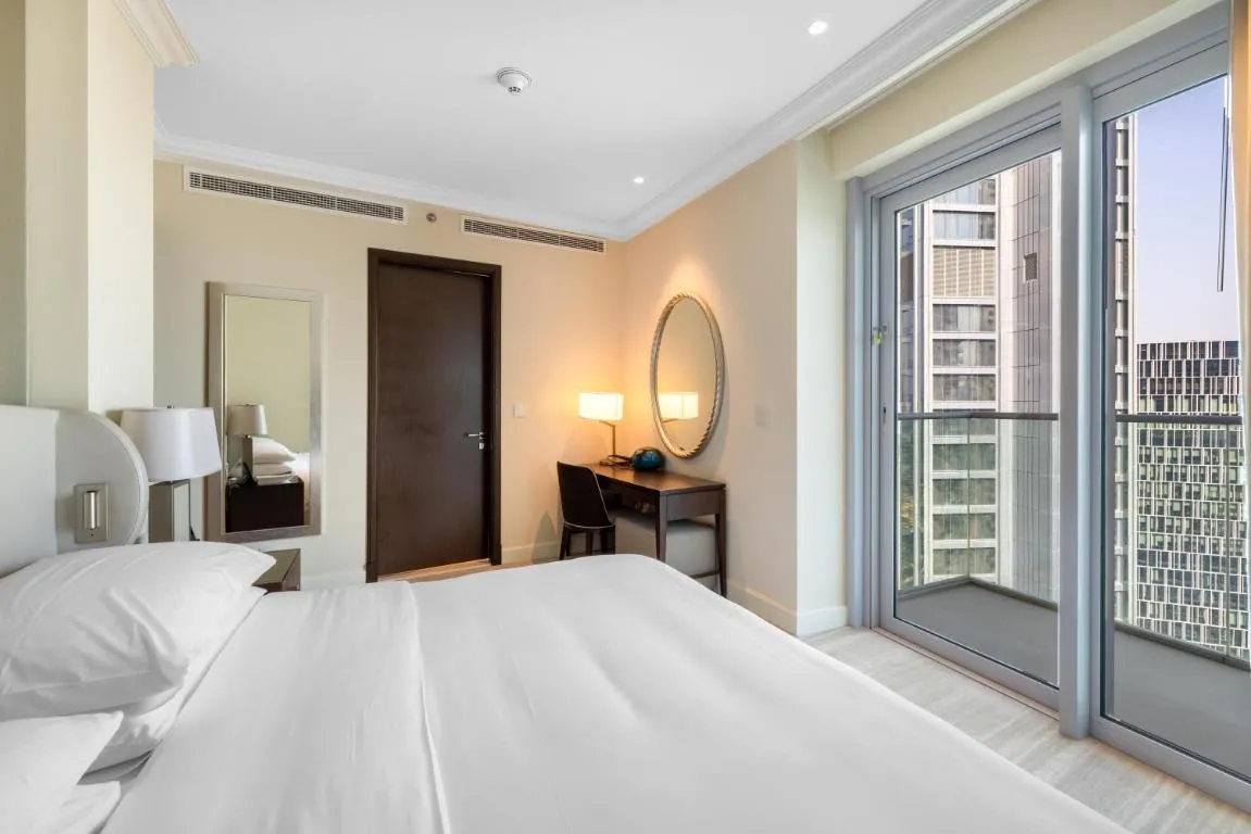 The Address Fountain Views 2 Bedroom With Burj Khalifa view and access to Dubai mall