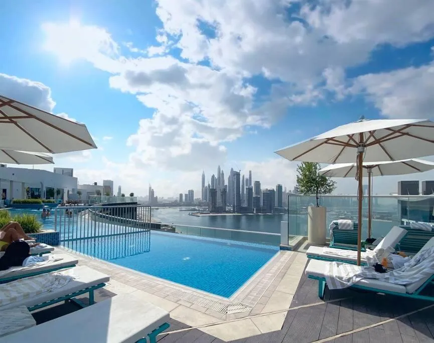 Trophy – Palm Jumeirah Suite with Beach Access - 2