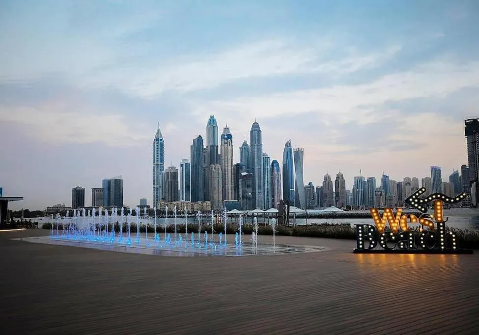 Trophy – Palm Jumeirah Suite with Beach Access - 3