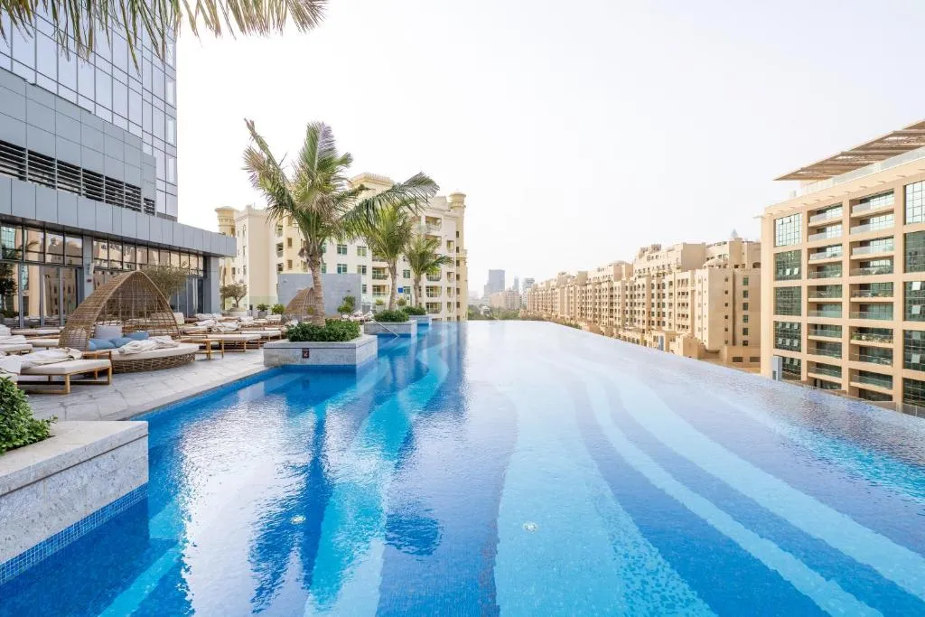 Ultra Luxury Palm Tower with Shared 5 Star Hotel Facilities - 3