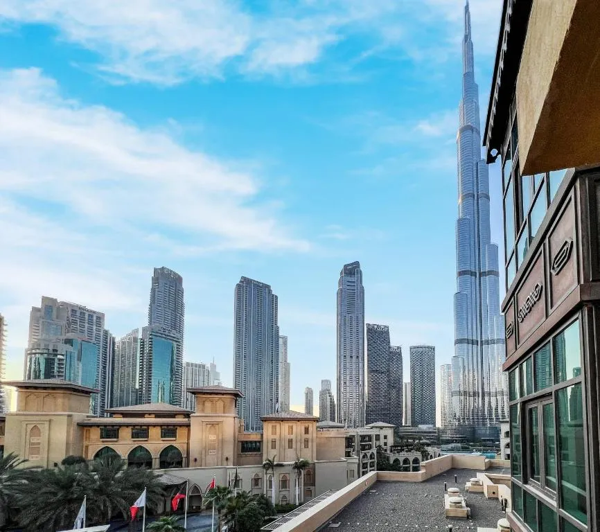 Upgraded Home with Direct Dubai Mall Access - 2