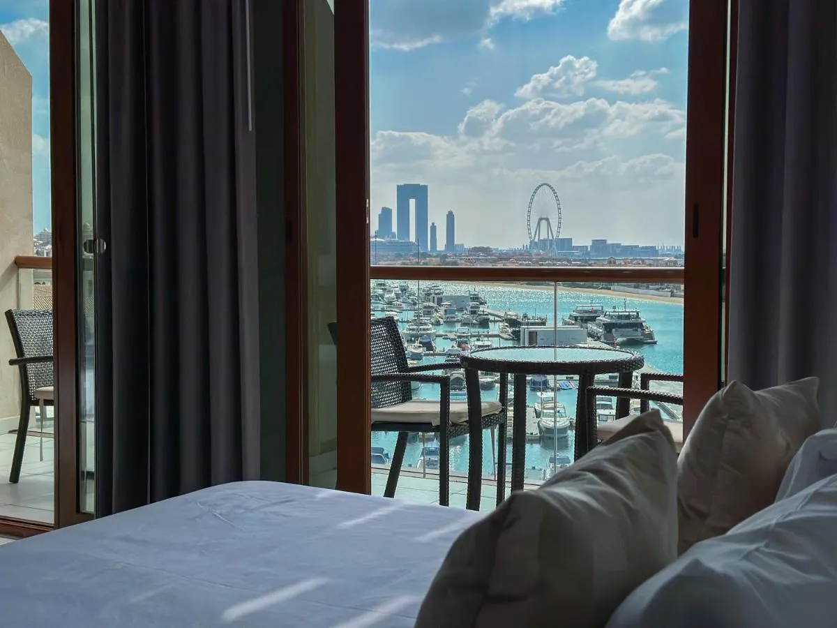 Yacht marina view studio – Palm Views West - 2