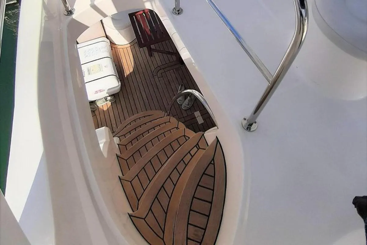 Image 2 of 3-Hour Luxury Yacht Cruise from Dubai Marina