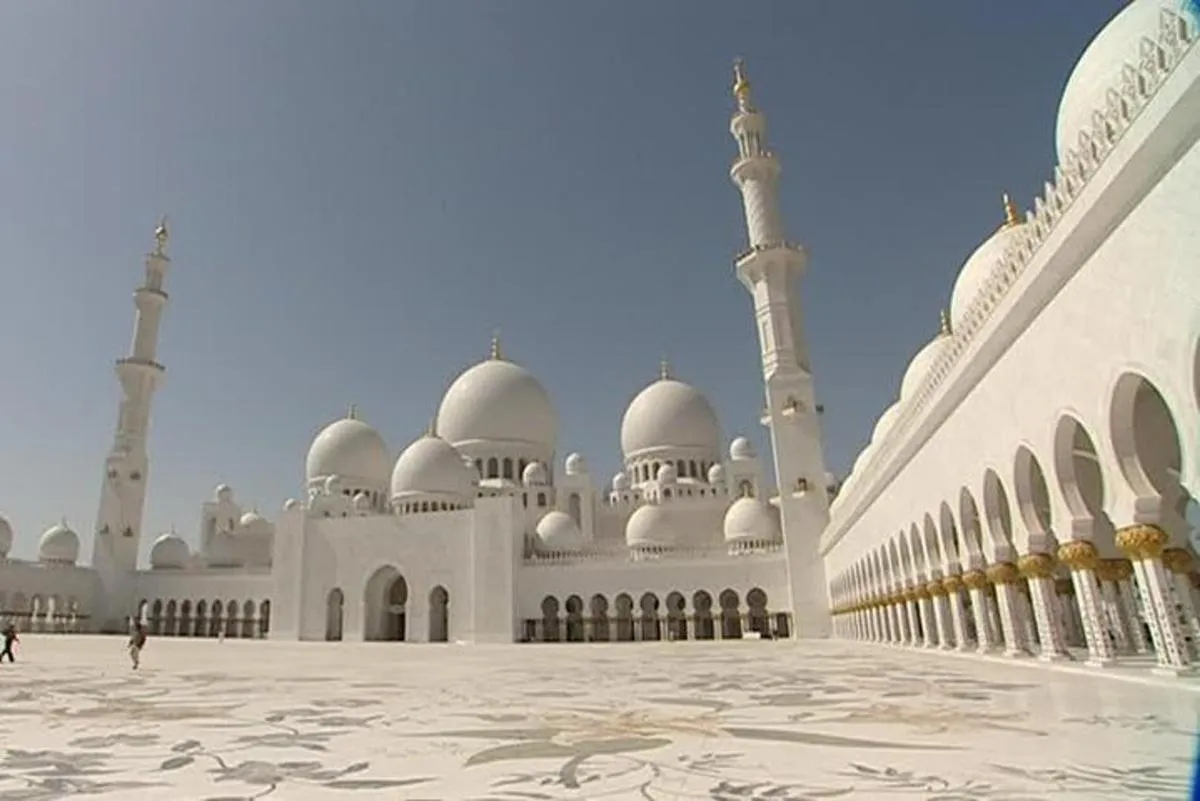 Image 1 of Abu Dhabi City Tour & Shaikh Zayed Mosque