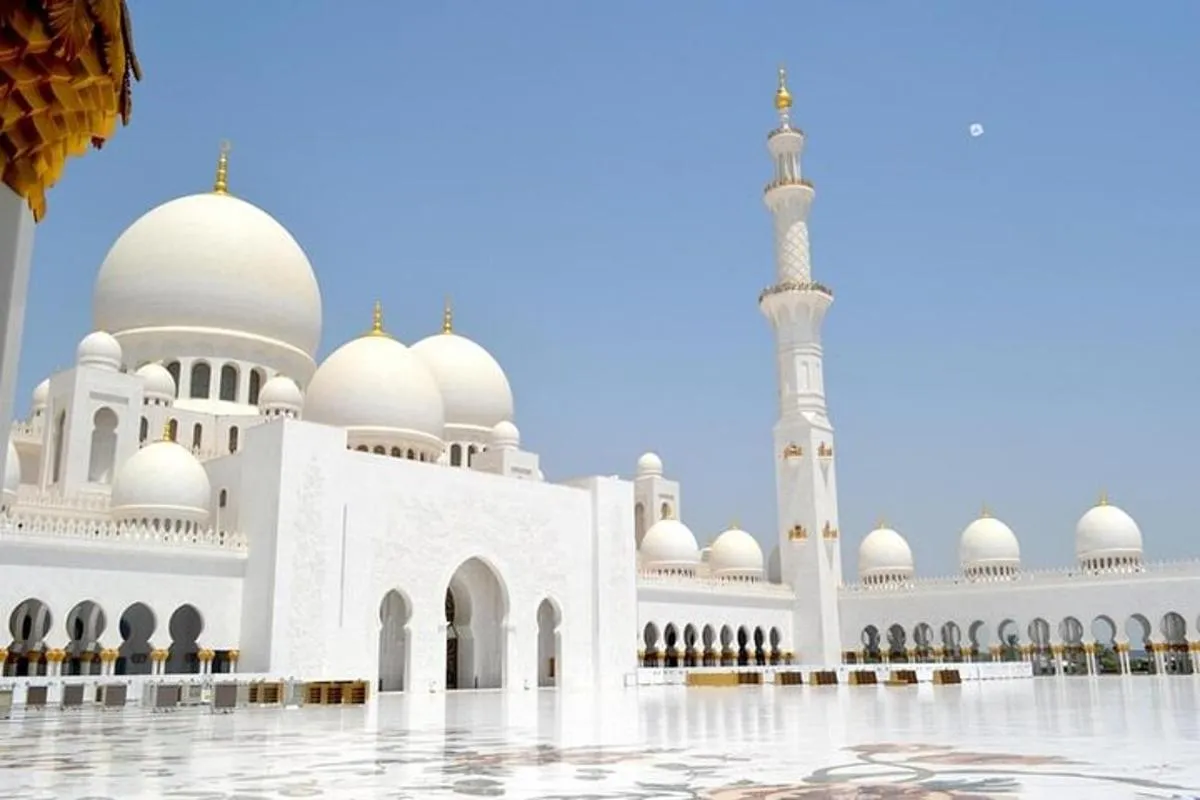 Image 2 of Abu Dhabi City Tour With Shaikh Zayed Grand Mosque.