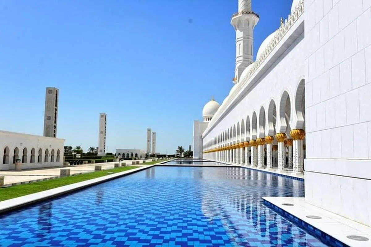 Image 3 of Abu Dhabi City Tour With Shaikh Zayed Grand Mosque.