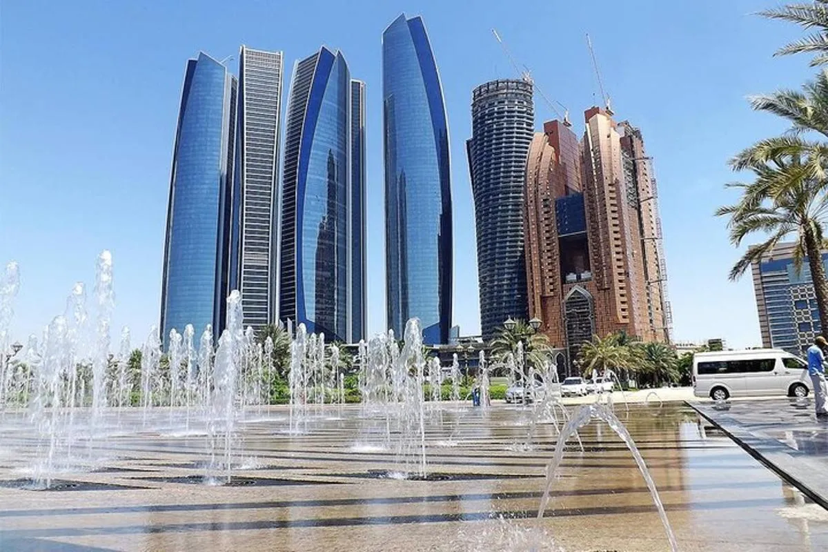 Image 4 of Abu Dhabi City Tour in a 4×4 Shared Vehicle