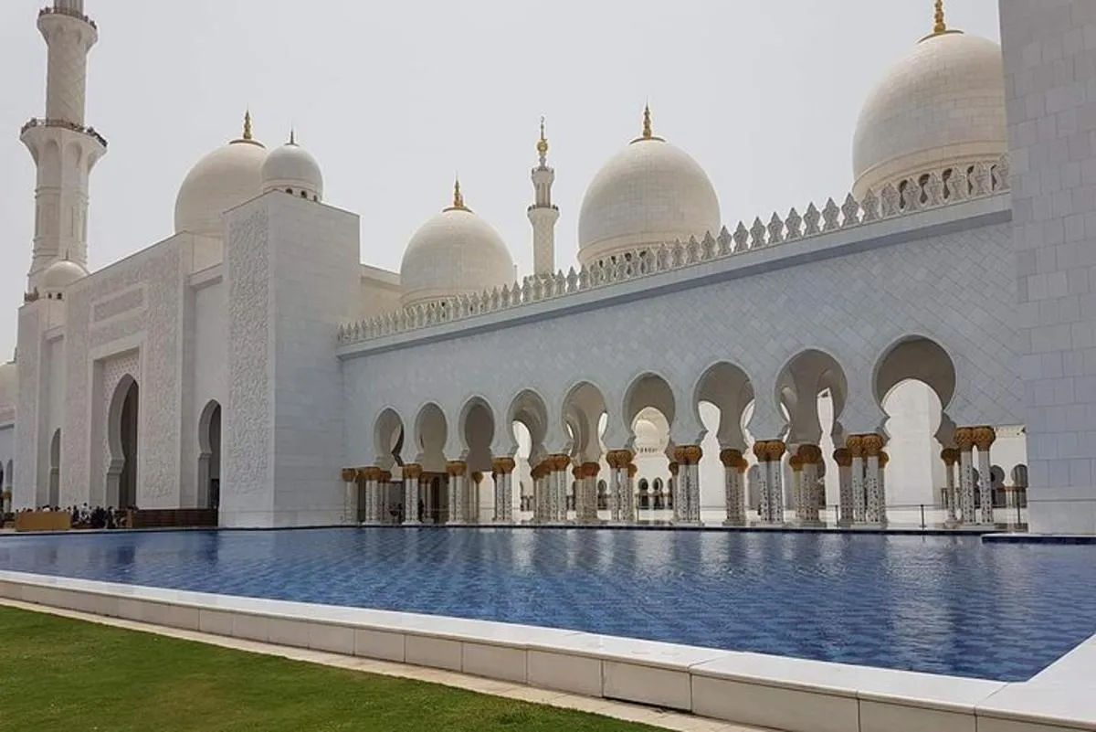 Image 3 of Abu Dhabi Full Day City Tour