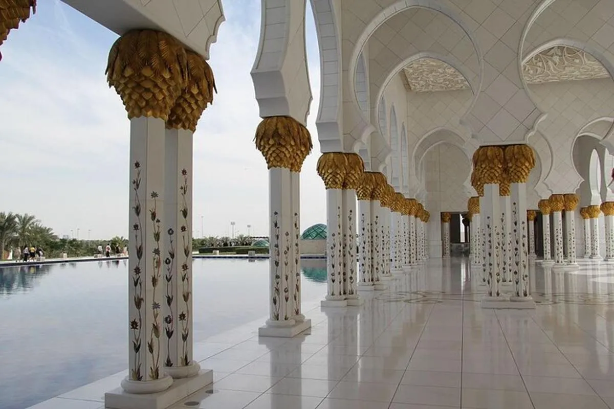 Image 1 of Abu Dhabi Guided City Tour