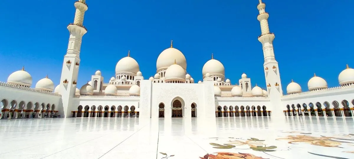 Image 4 of Abu Dhabi Half-day Tour