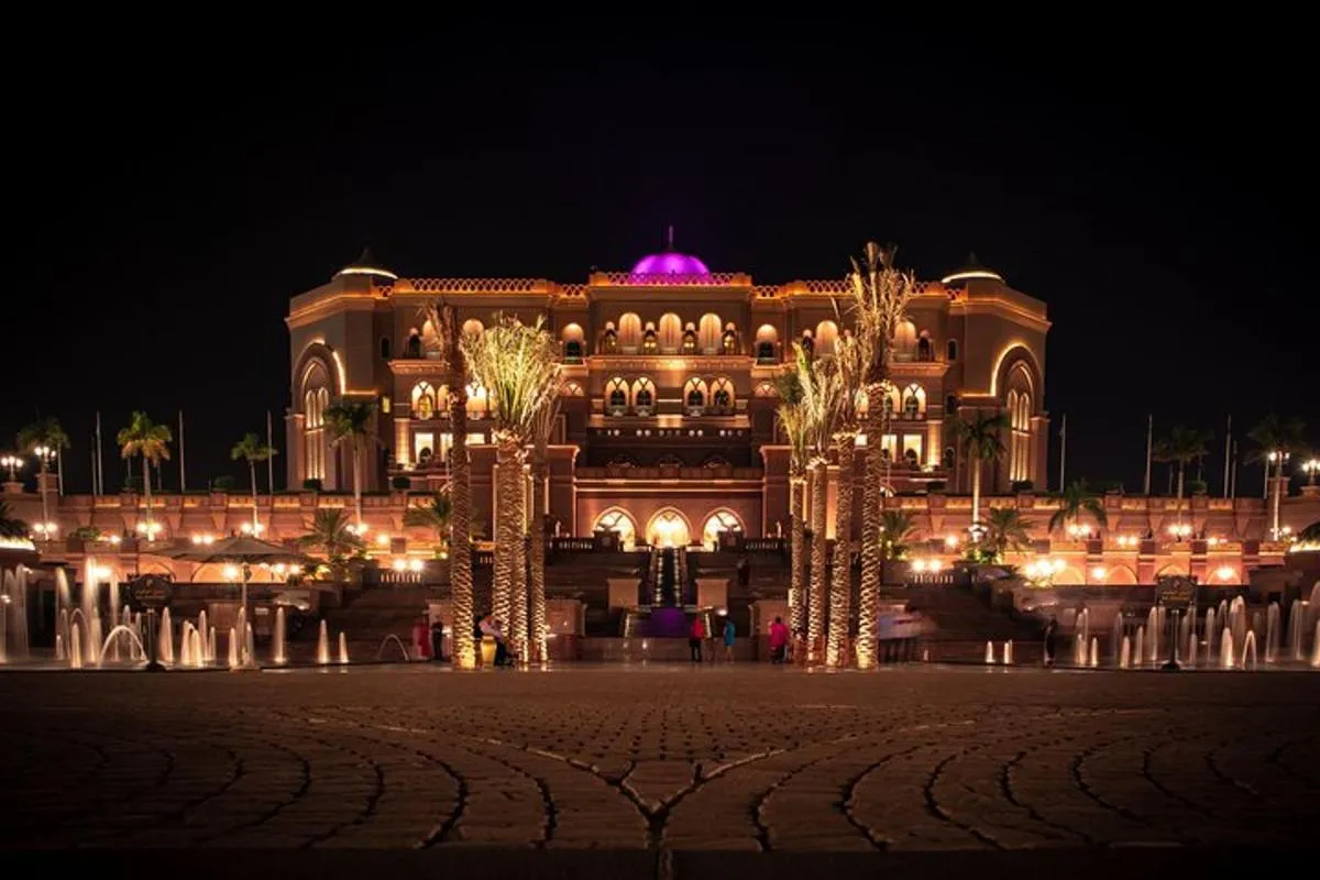Image 2 of Abu Dhabi Private City Tour