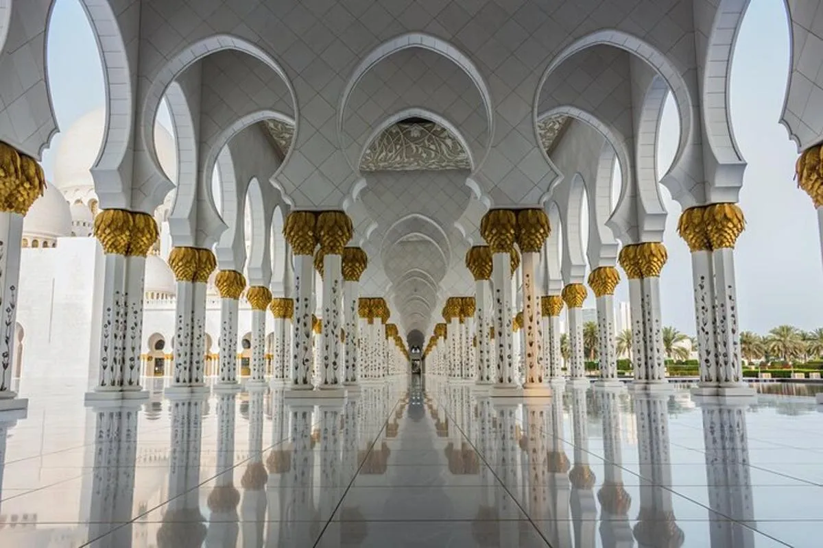 Image 4 of Abu Dhabi Private City Tour