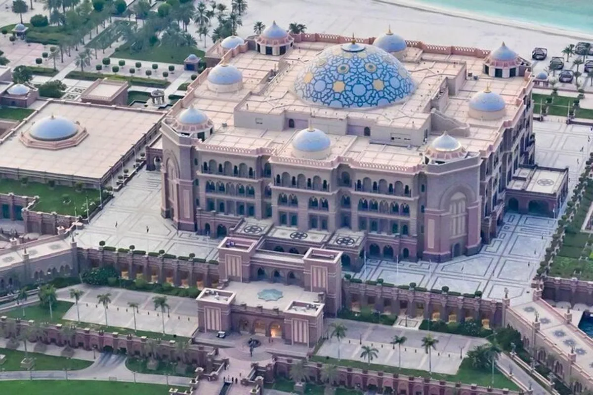 Image 6 of Abu Dhabi Private City Tour