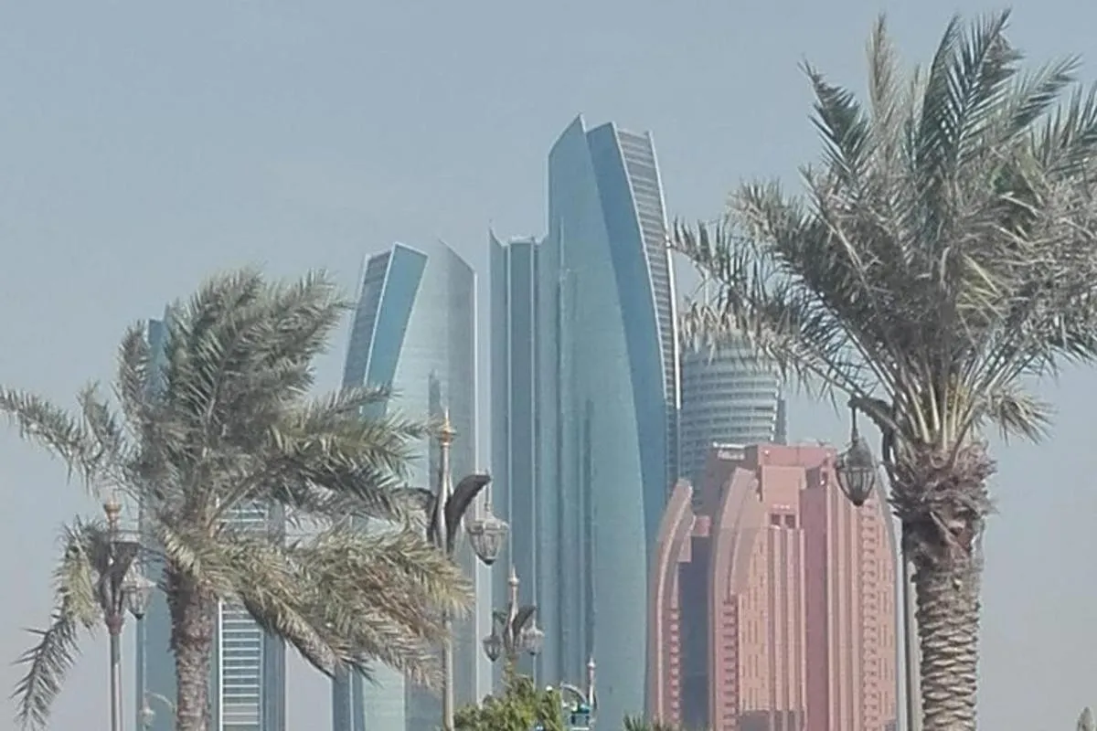 Image 2 of Abu Dhabi Sightseeing with Sheikh Zayed Grand Mosque & Louvre Abu Dhabi Private