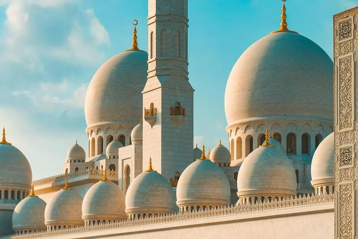 Image 6 of Abu Dhabi Top Sights Adventure from Dubai