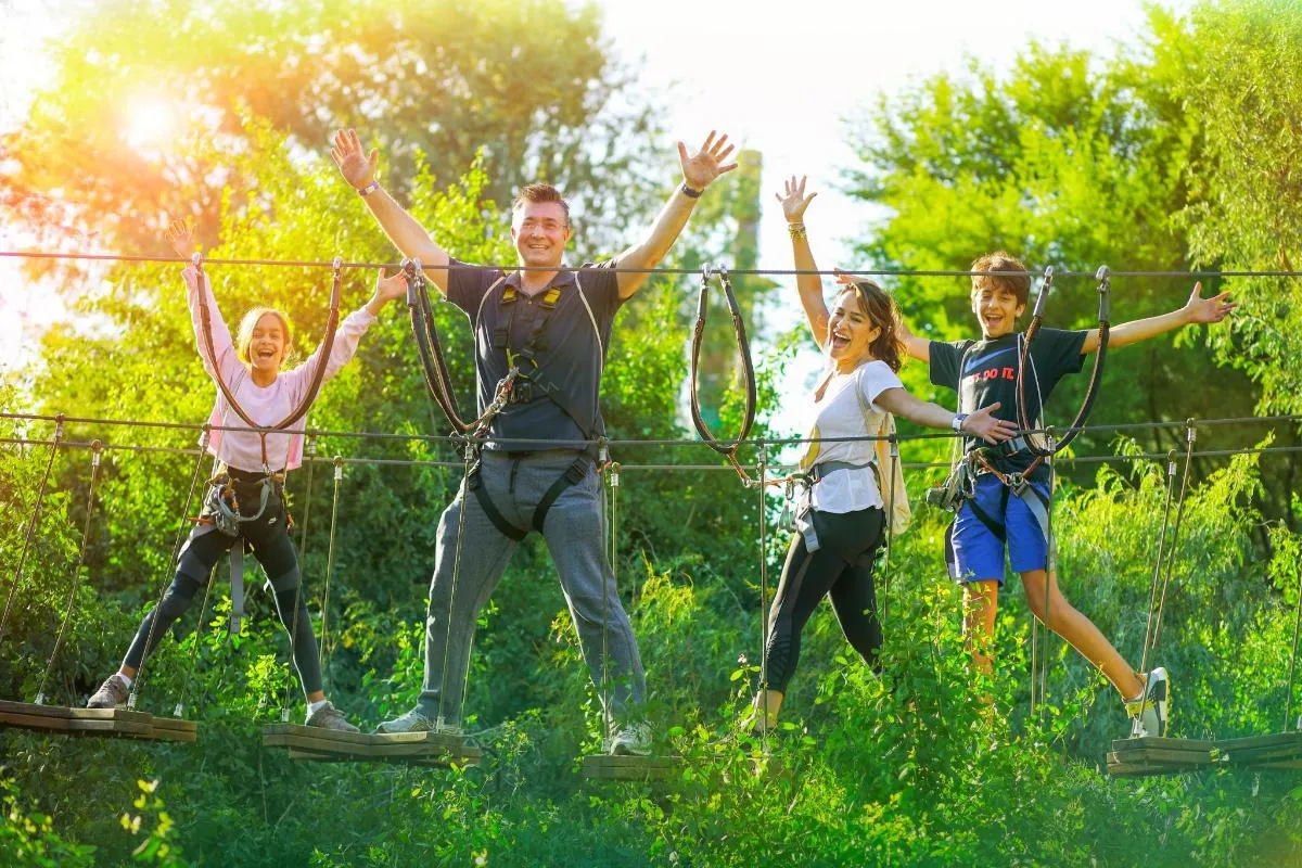 Admission to Aventura Parks