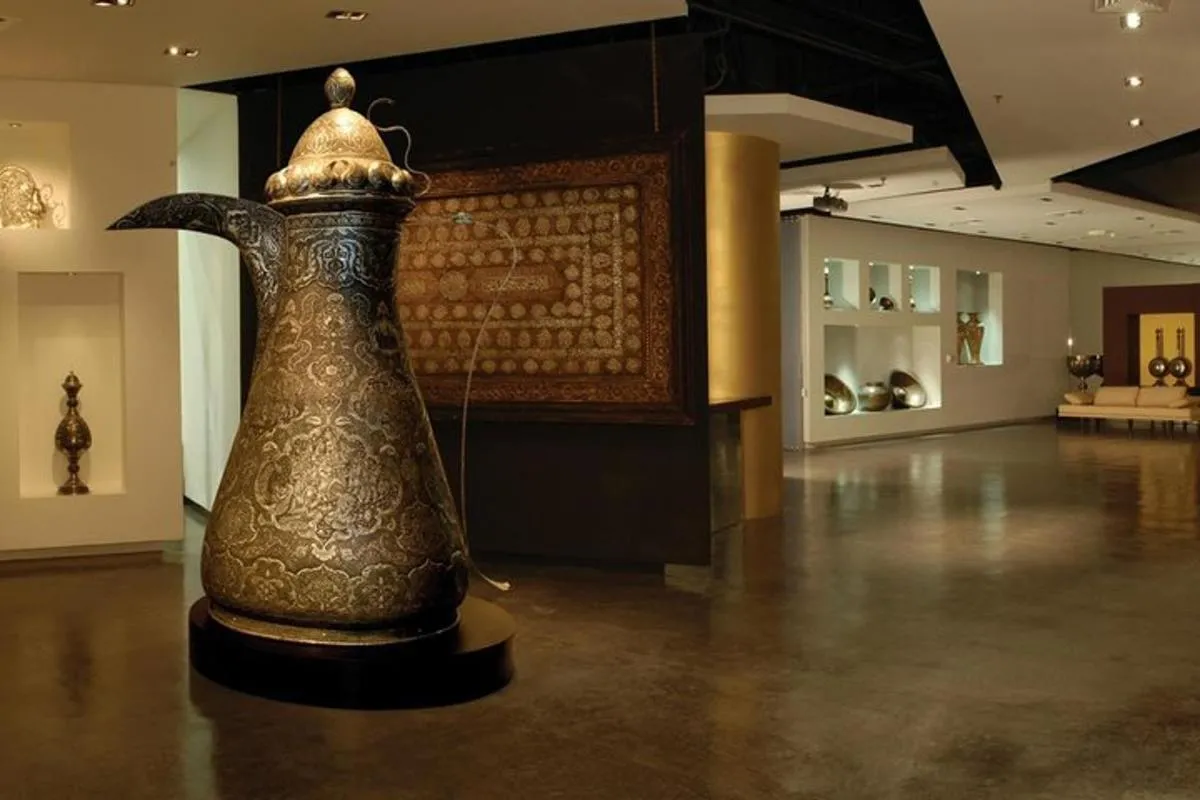 Image 2 of Best of Abu Dhabi City Tour Grand Mosque & Louver Museum & Heritage Village