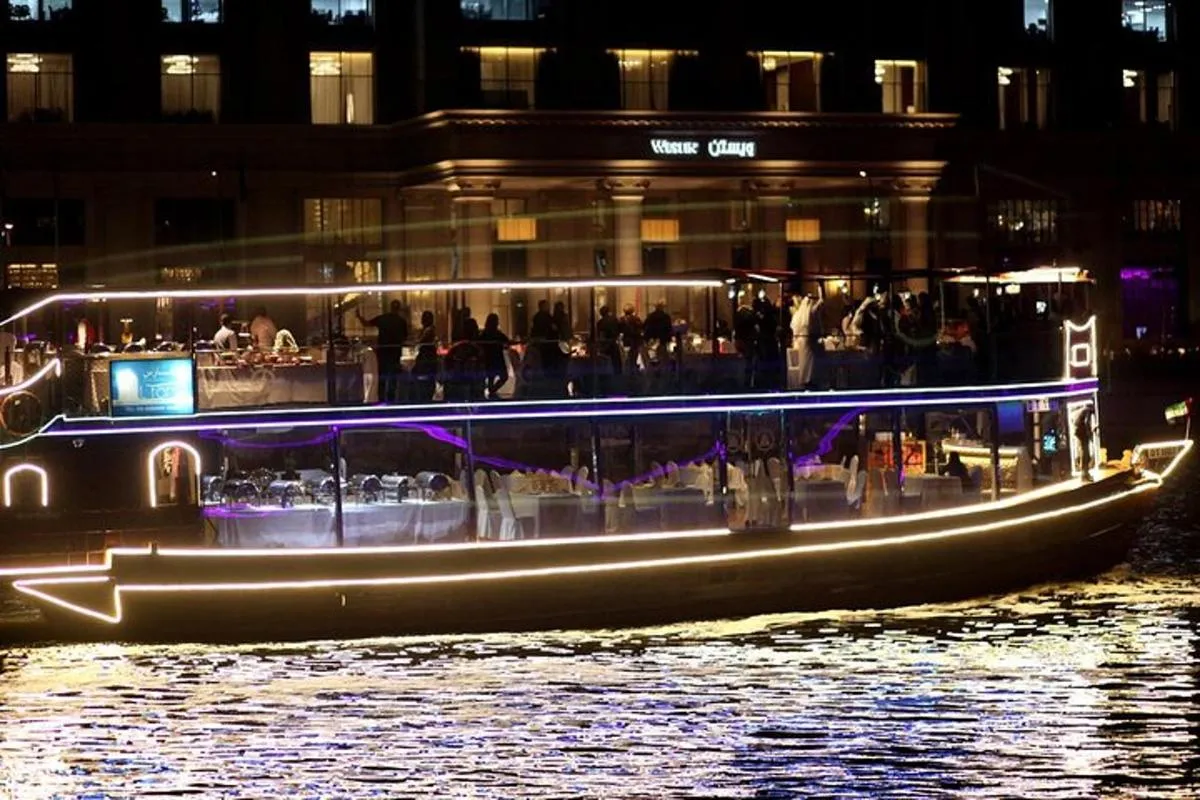 Image 2 of Canal Cruise with Dinner