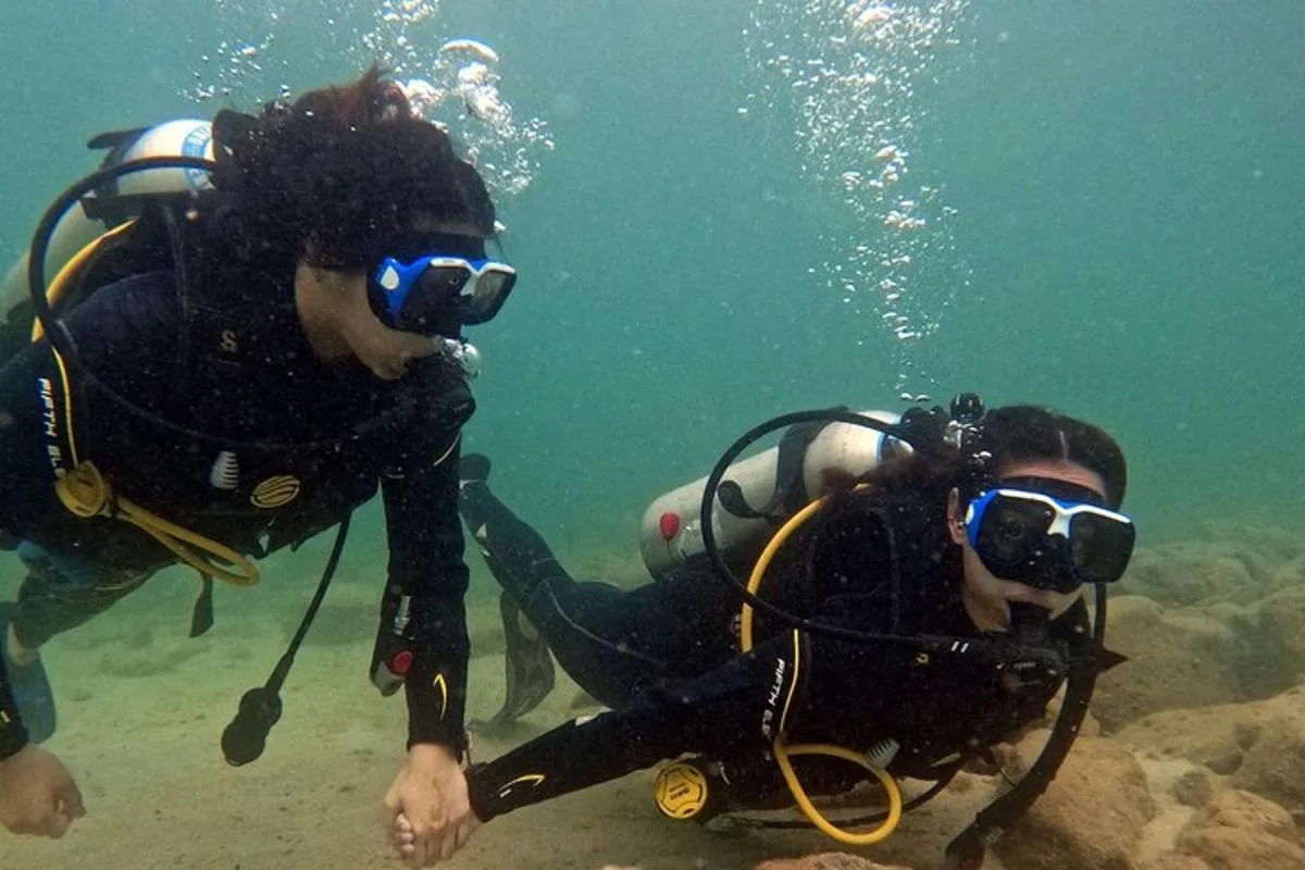 Image 3 of Discovery Scuba Diving in Dubai