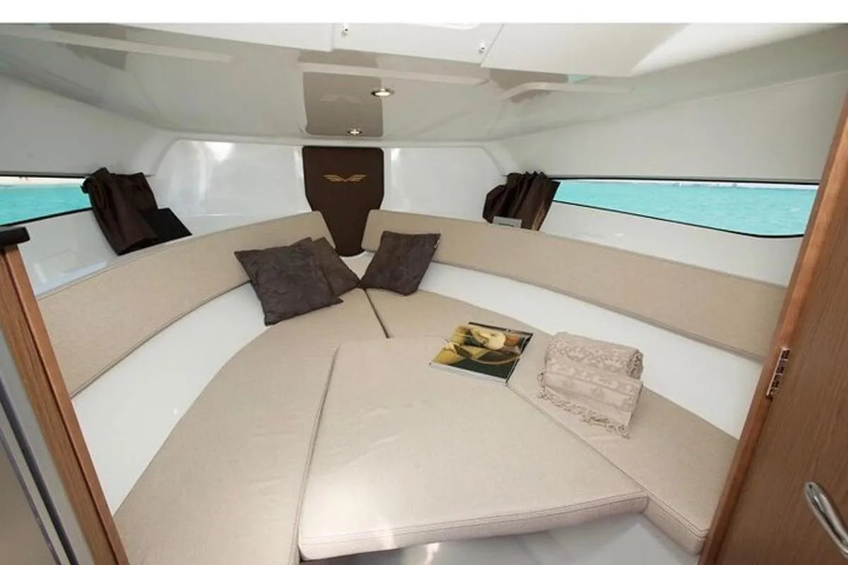 Image 2 of Dubai 3h Sea escape: Swim! Tan! Sightsee!