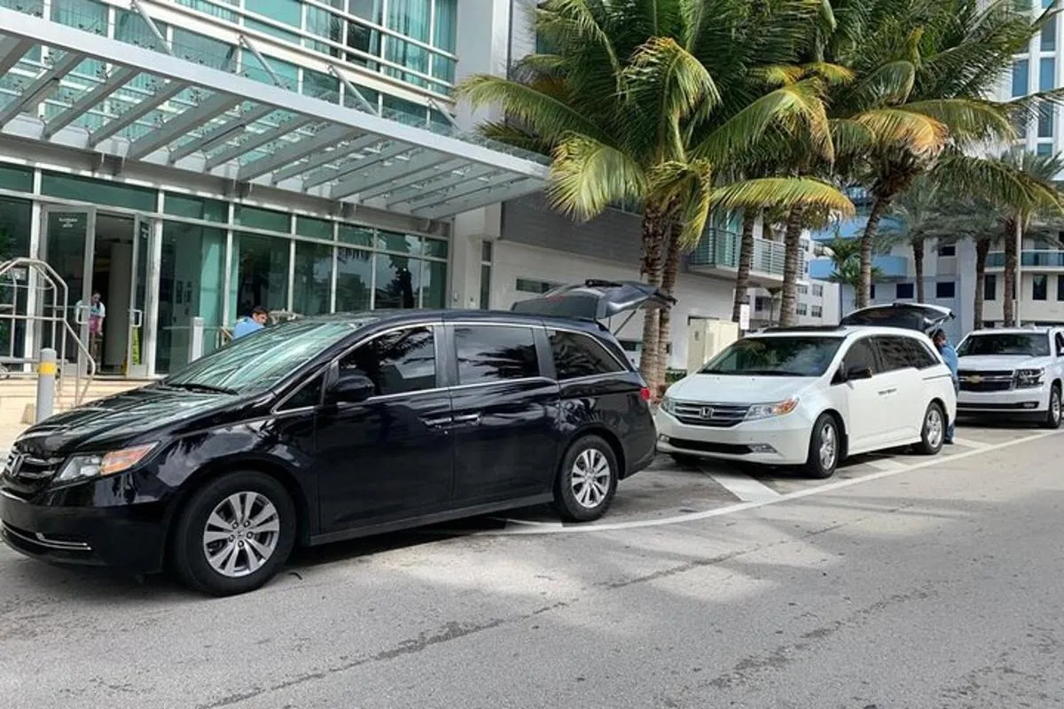 Image 3 of Dubai Airport (DXB) to Dubai hotel or address – Arrival Private Transfer