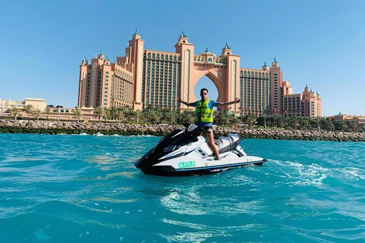 Image 0 of Dubai: Burj Al Arab, Atlantis with Free Ice Cream, Photo & Video