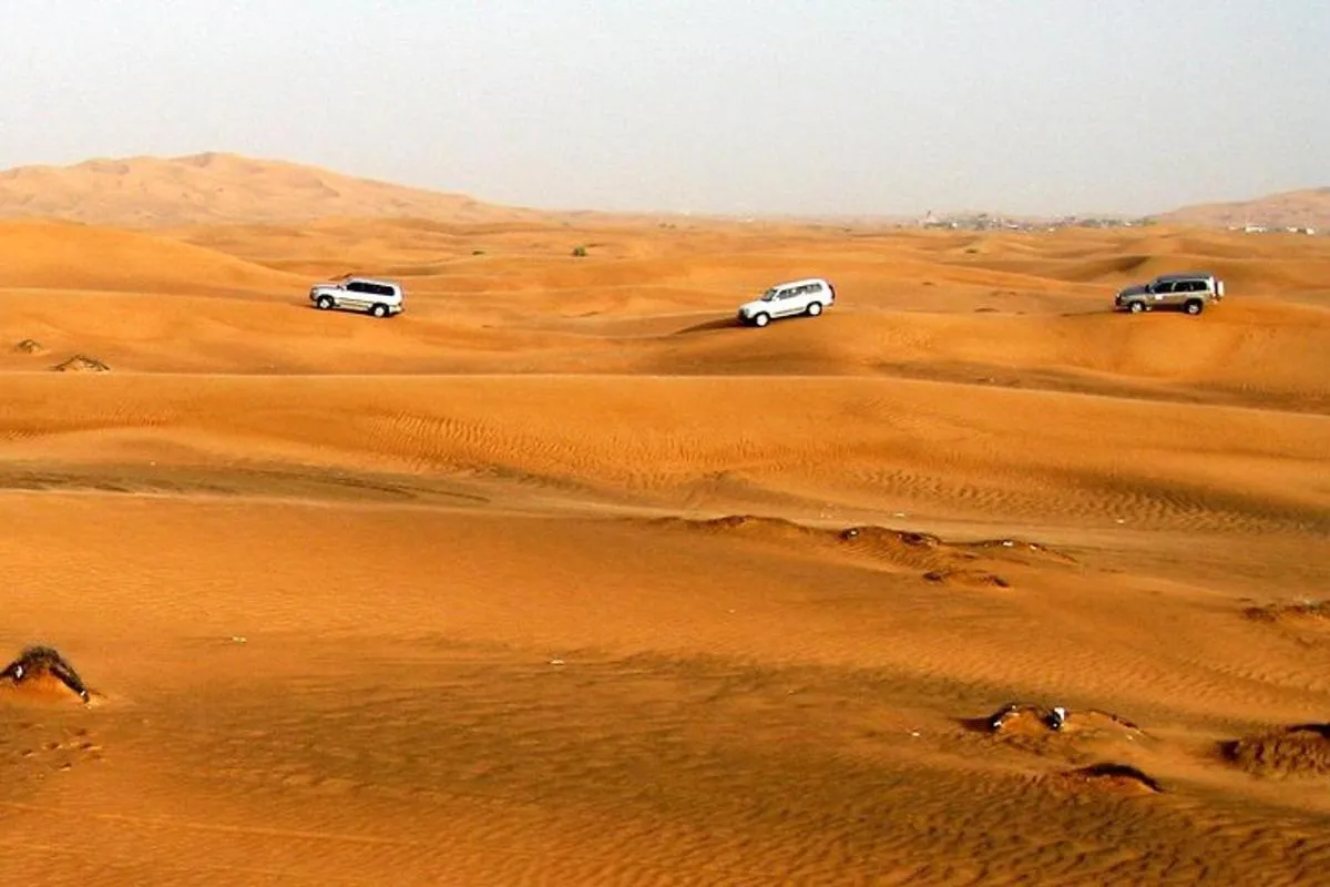 Image 5 of Dubai Desert 4×4 Safari with Camp activities & BBQ Dinner