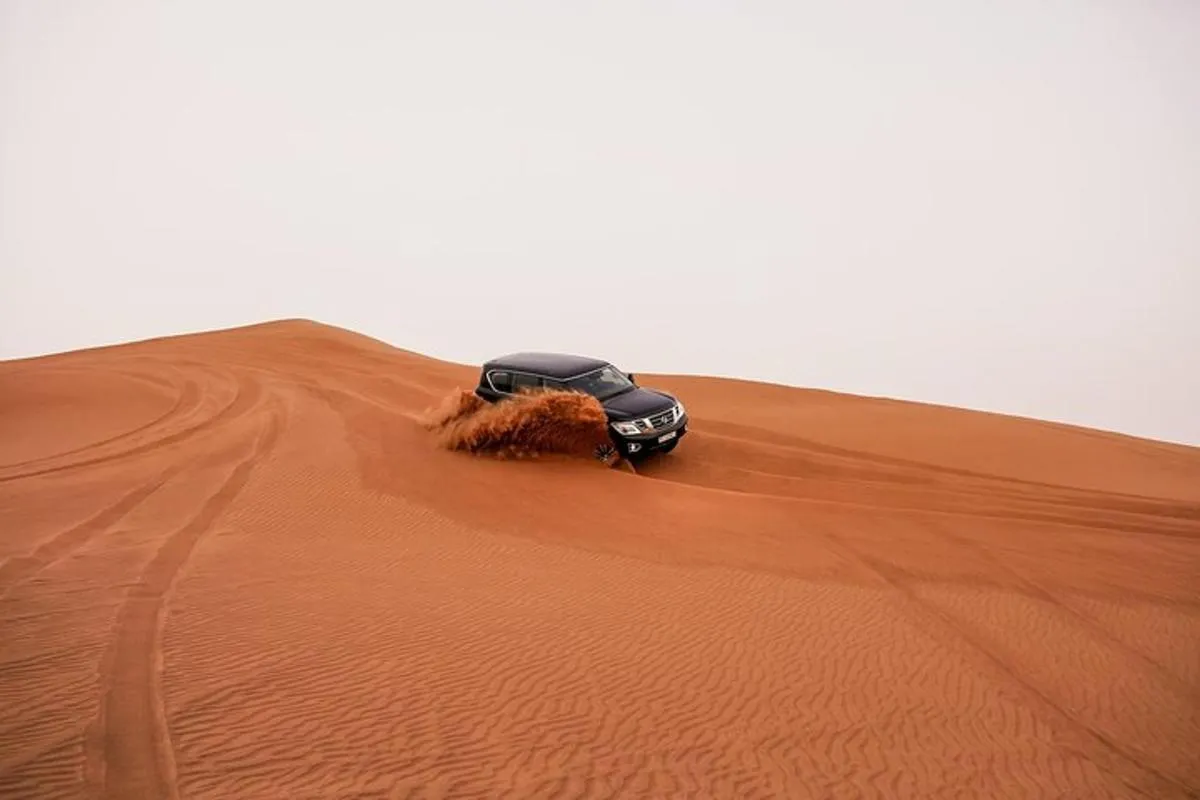 Dubai Desert Safari: Experience the Best of the Arabian Desert